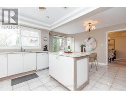 5772 Whitehorn Avenue, Mississauga, ON L5V1W1 Photo 32