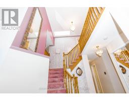 5772 Whitehorn Avenue, Mississauga, ON L5V1W1 Photo 34