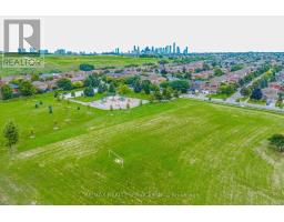 5772 Whitehorn Avenue, Mississauga, ON L5V1W1 Photo 45