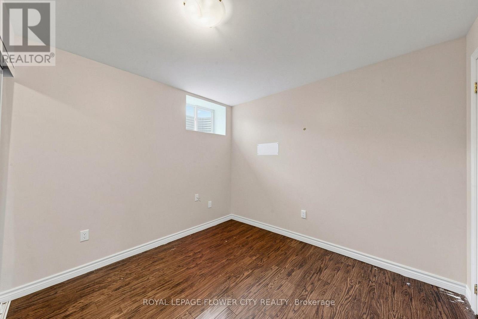 5 DECORSO DRIVE - Image 35