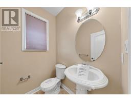5 Decorso Drive, Brampton, ON L6P3T7 Photo 16