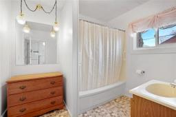 693 Walker Avenue, Winnipeg, MB R3L1C6 Photo 18