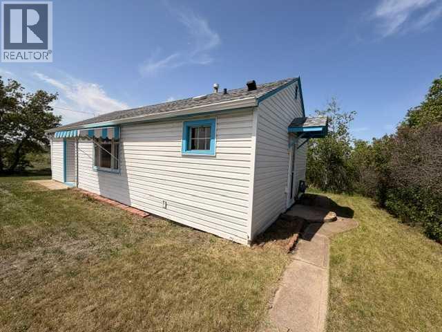 Listing photo – 4908 51 Street, Hardisty