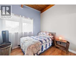 Bedroom - 318 Main Street, Ferintosh, AB T0B1M0 Photo 11