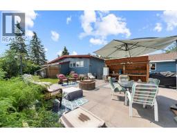 318 Main Street, Ferintosh, AB T0B1M0 Photo 36