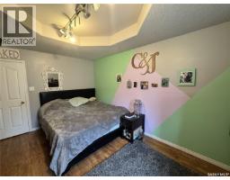 Family room - 405 2nd Avenue E, Biggar, SK S0K0M0 Photo 14