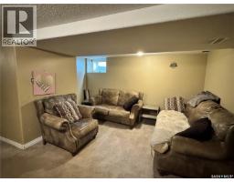 405 2nd Avenue E, Biggar, SK S0K0M0 Photo 24