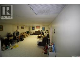 Bedroom - 613 4th Street W, Shaunavon, SK S0N2M0 Photo 16