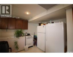 613 4th Street W, Shaunavon, SK S0N2M0 Photo 20