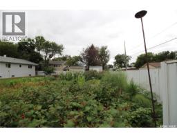 613 4th Street W, Shaunavon, SK S0N2M0 Photo 28