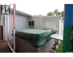 613 4th Street W, Shaunavon, SK S0N2M0 Photo 32