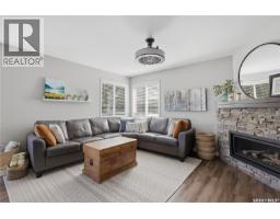 Family room - Flying Creek Acres - 13.91 Acres, Lumsden Rm No  189, SK S0G3C0 Photo 15