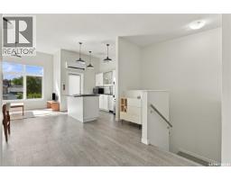 Kitchen - 3 313 D Avenue S, Saskatoon, SK S7M1R2 Photo 6