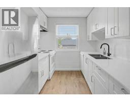 4pc Bathroom - 6304 28 Avenue Ne, Calgary, AB T1K4K7 Photo 8