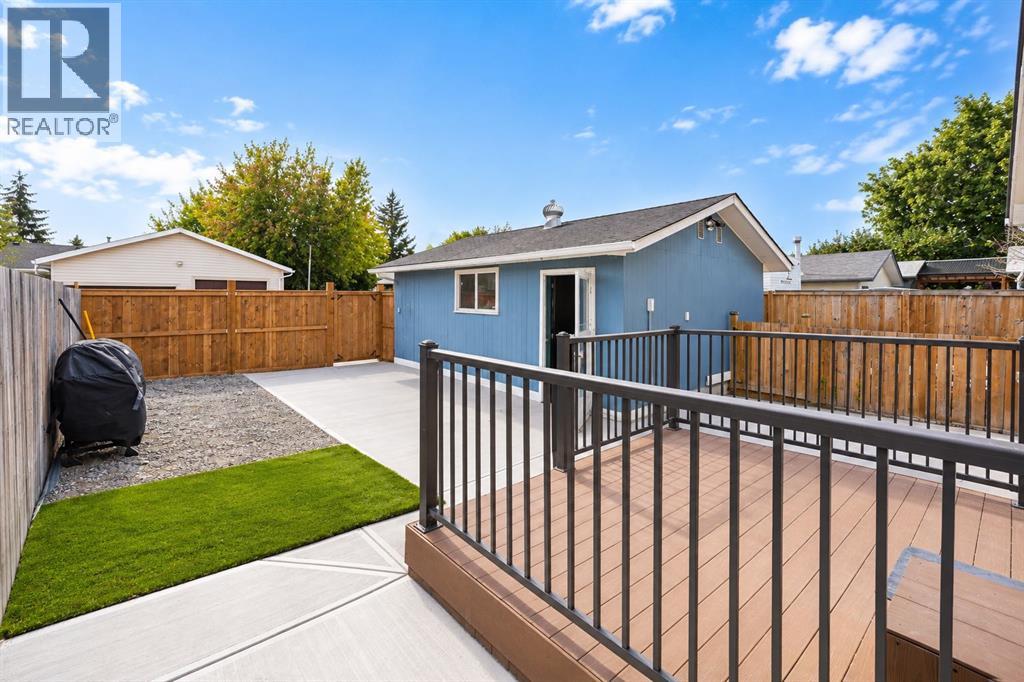 707 Malvern Drive NE - 34