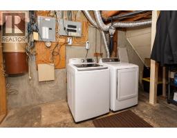 707 Malvern Drive Ne, Calgary, AB T2A5P9 Photo 32