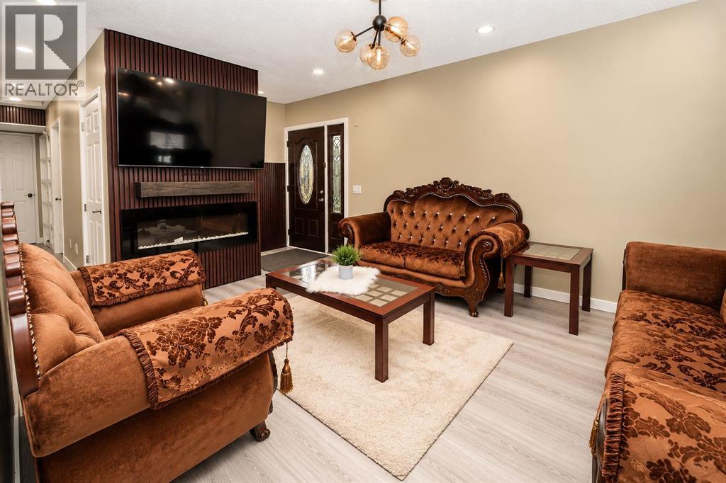 707 Malvern Drive NE - 6