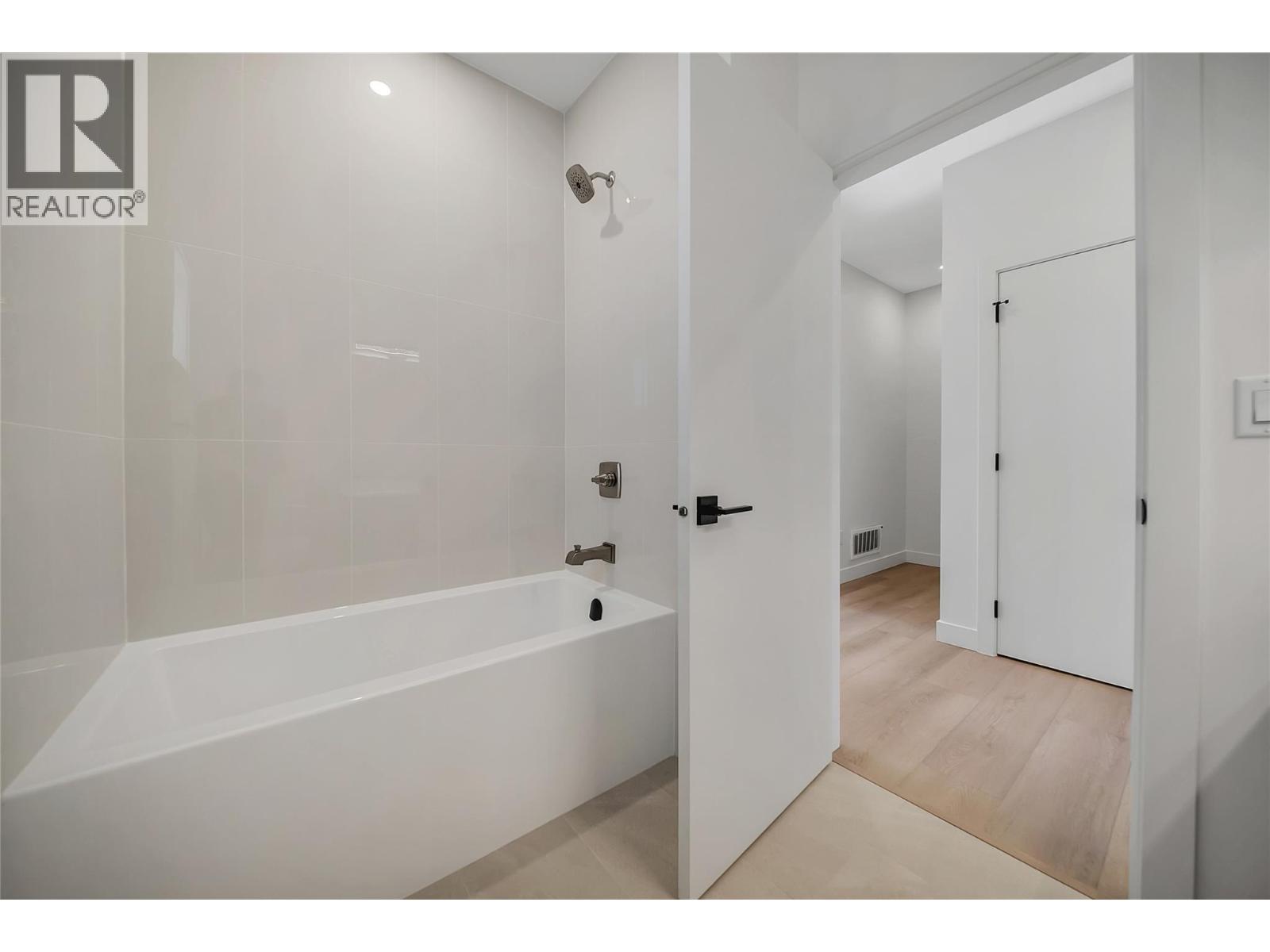 4601 97th Street Unit# 5, Osoyoos