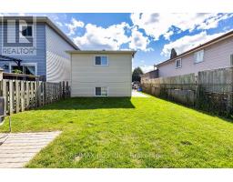 260 Lakeview Park Avenue, Oshawa, ON L1J7M5 Photo 11