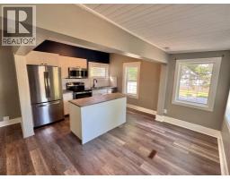 804 8 Street Se, Medicine Hat, AB T1A1M8 Photo 6