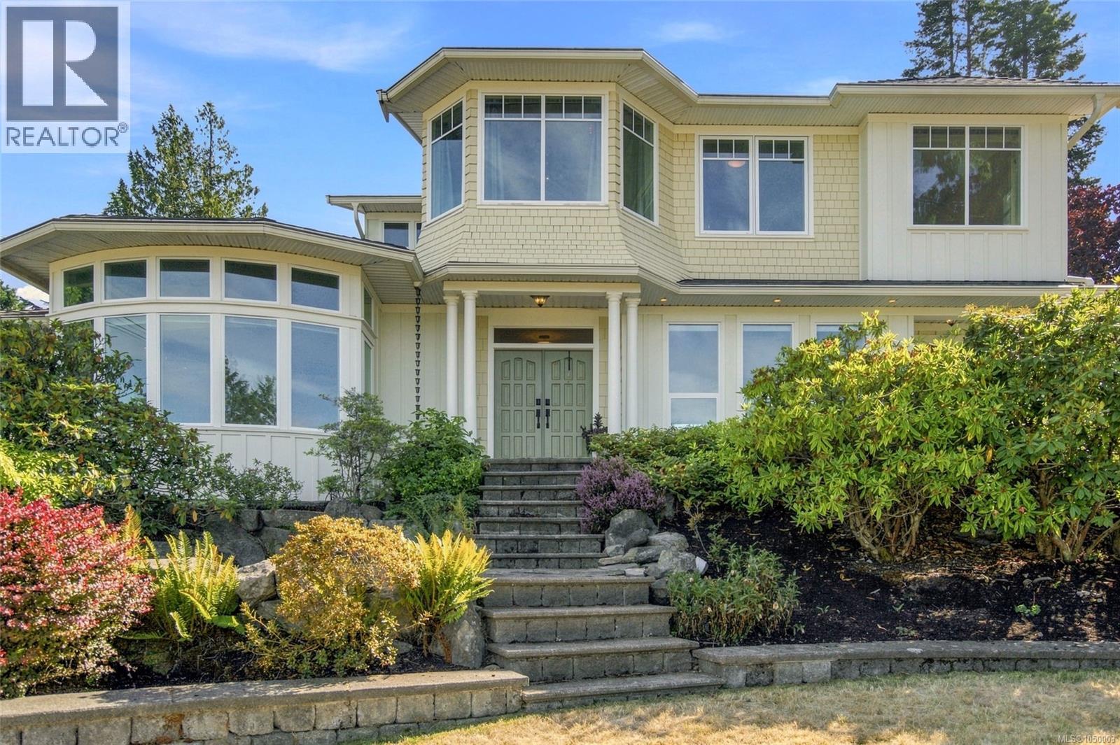 5455 Bayshore Dr, Nanaimo