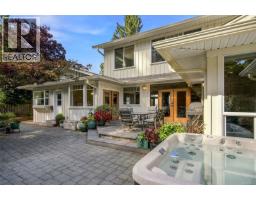 5455 Bayshore Dr, Nanaimo, BC V9V1G8 Photo 29