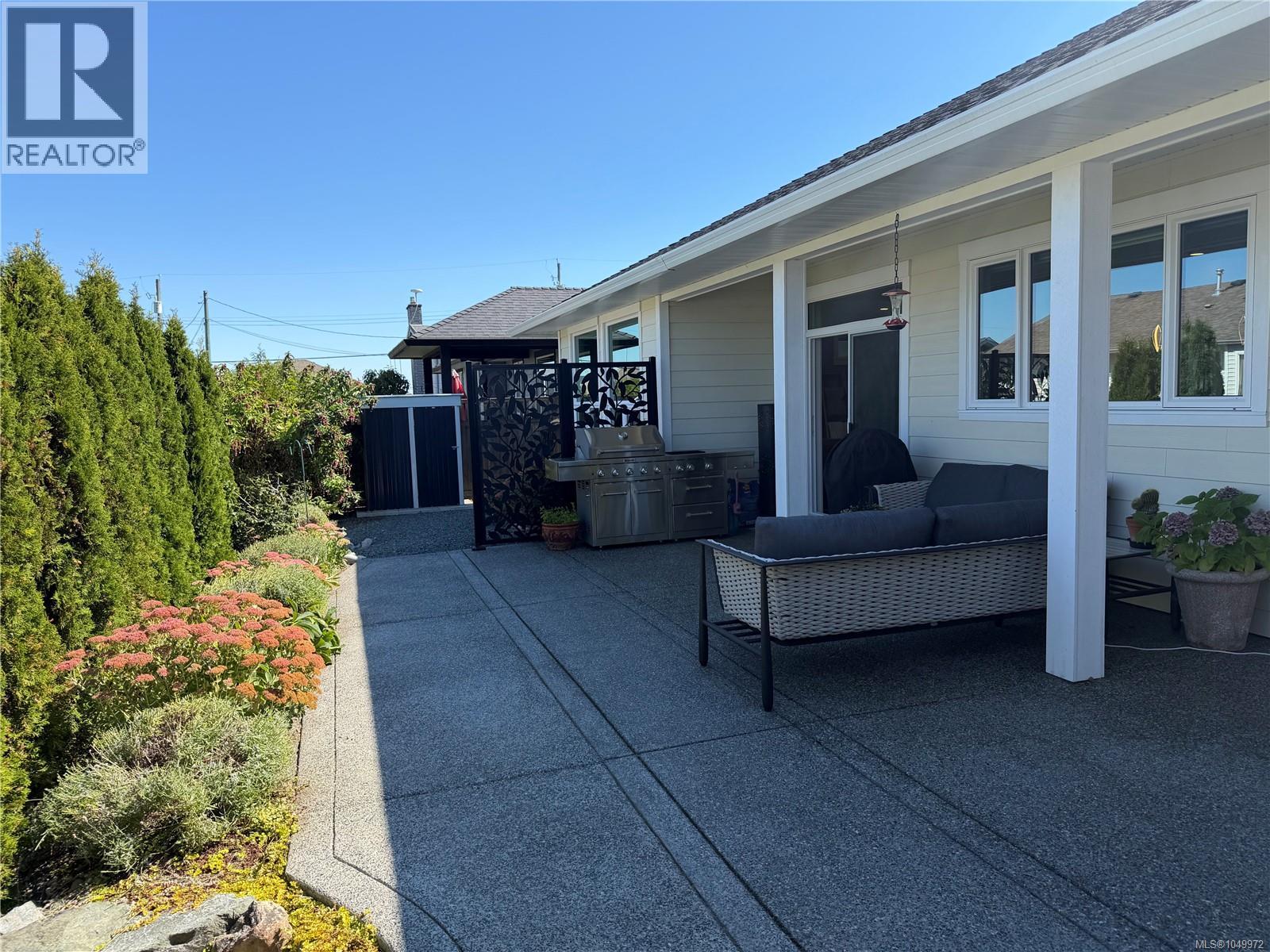 #3 720 Russell Rd - Image 16