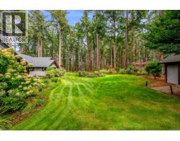 846 Foskett Rd, Comox, BC V9M3T9 Photo 44