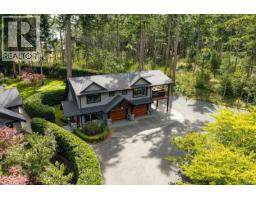 846 Foskett Rd, Comox, BC V9M3T9 Photo 50
