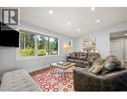 846 Foskett Rd, Comox, BC V9M3T9 Photo 59