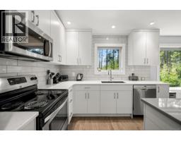 846 Foskett Rd, Comox, BC V9M3T9 Photo 62