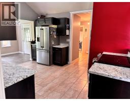 Kitchen - 4316 Kamloops Vernon Highway, Westwold, BC V0E3B1 Photo 8