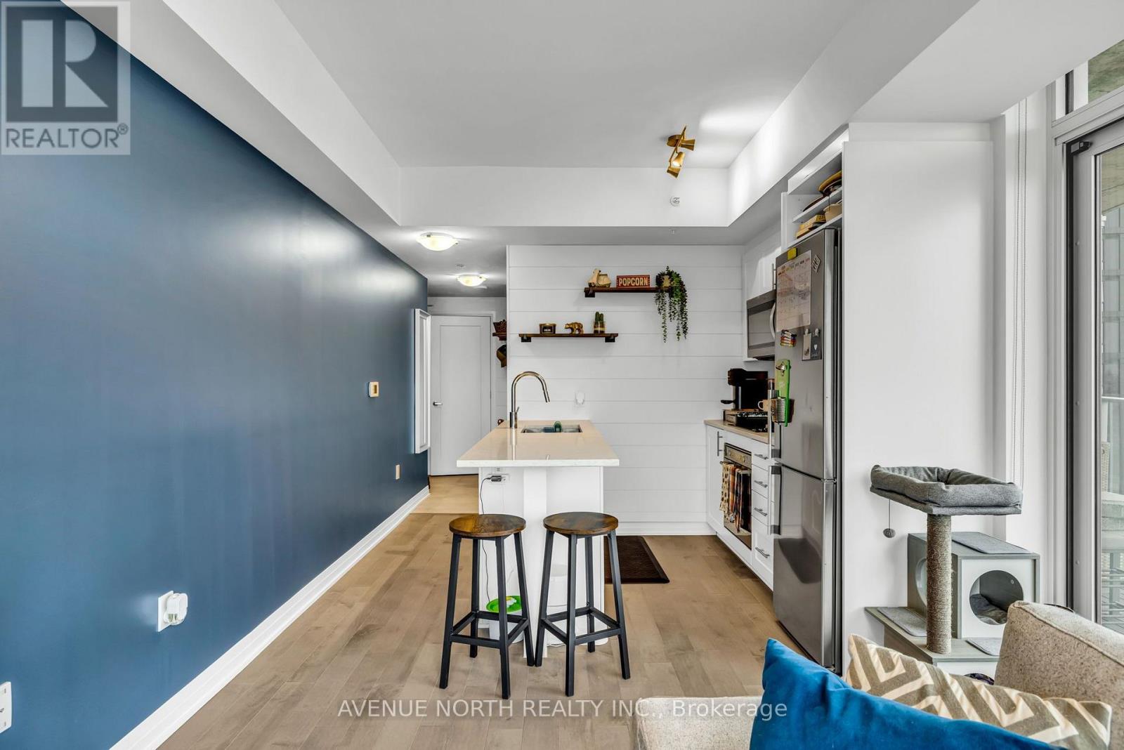 1 Bed, 1 Bath House for Sale in Ottawa – 2001 – 805 CARLING AVENUE, Ottawa – MLS# X13794134 - Image 9