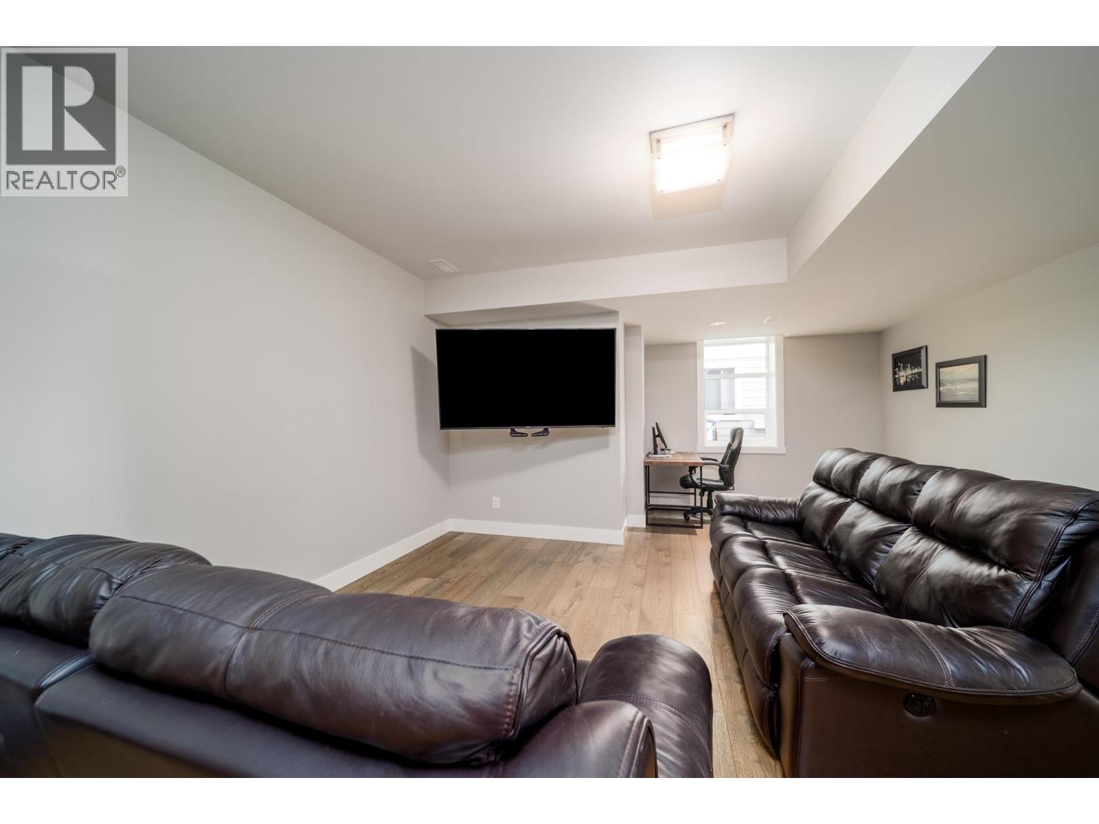 2588 Paramount Drive, West Kelowna