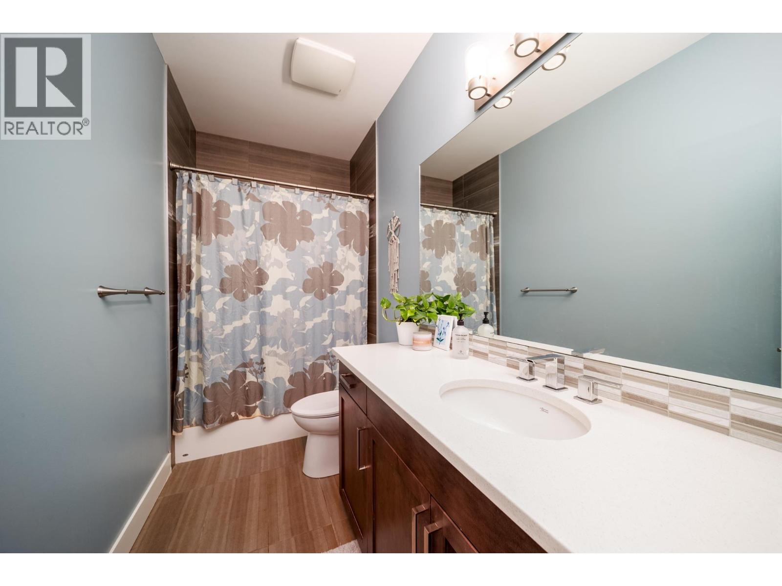 2588 Paramount Drive, West Kelowna