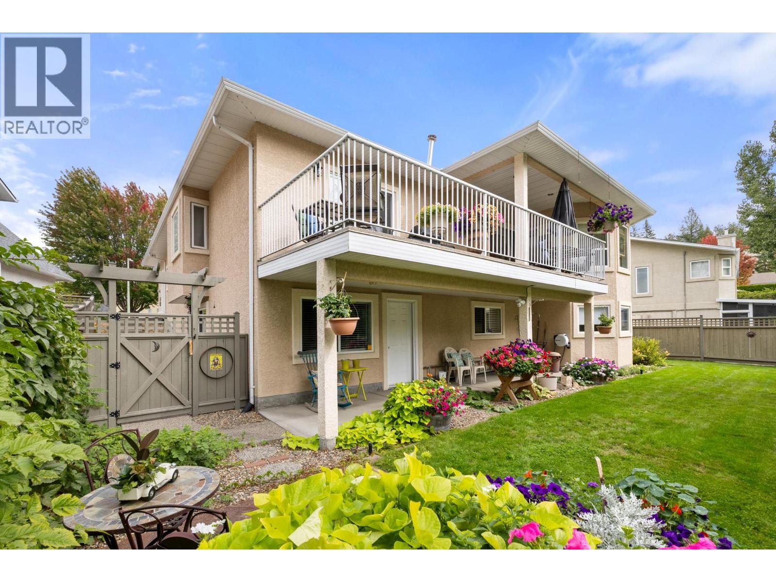 294 Knightsbridge Way, Kelowna