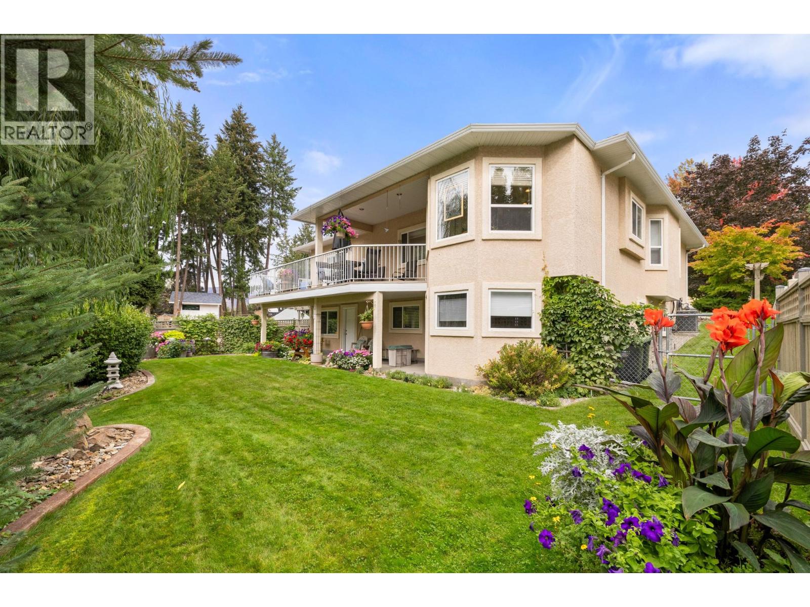 294 Knightsbridge Way, Kelowna