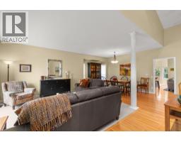 Bedroom - 294 Knightsbridge Way, Kelowna, BC V1V2A9 Photo 11
