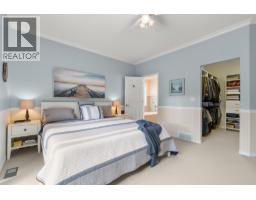 294 Knightsbridge Way, Kelowna, BC V1V2A9 Photo 29