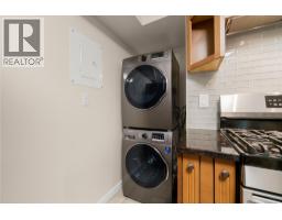 294 Knightsbridge Way, Kelowna, BC V1V2A9 Photo 46