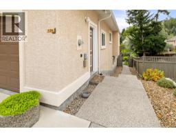 294 Knightsbridge Way, Kelowna, BC V1V2A9 Photo 61