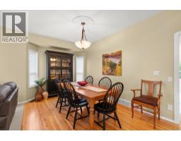 Foyer - 294 Knightsbridge Way, Kelowna, BC V1V2A9 Photo 9