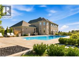 4 Morrison Court, Essa, ON L9R1V2 Photo 39