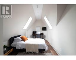5 - 23 Ross Street, Toronto, ON M5T1Z8 Photo 9