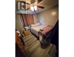 505 7 Avenue, Beaverlodge, AB T0H0C0 Photo 14