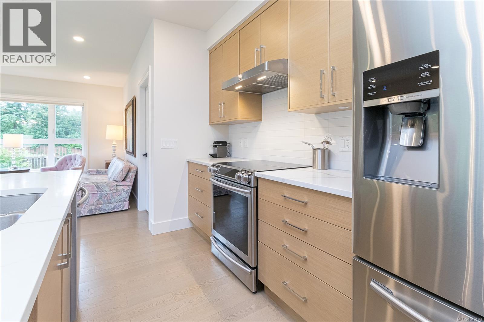109 741 Travino Lane, Saanich