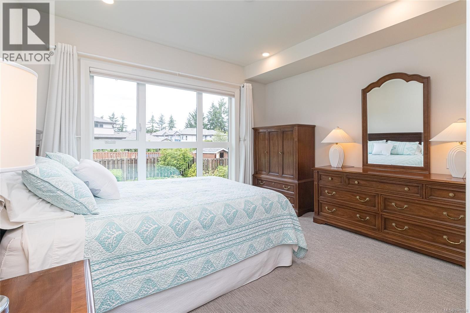 109 741 Travino Lane, Saanich