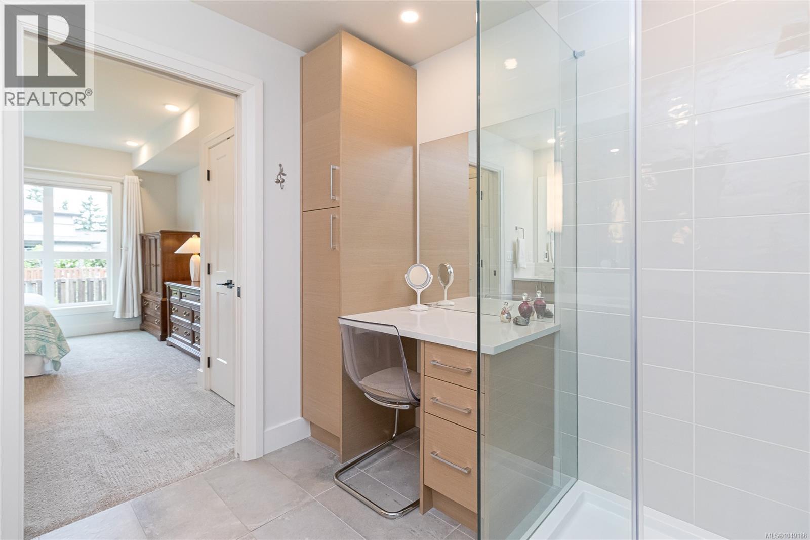 109 741 Travino Lane, Saanich