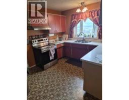 505 7 Avenue, Beaverlodge, AB T0H0C0 Photo 17