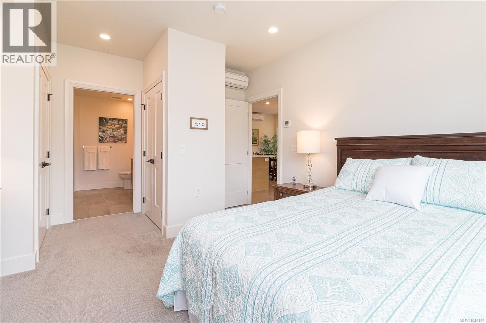 109 741 Travino Lane, Saanich